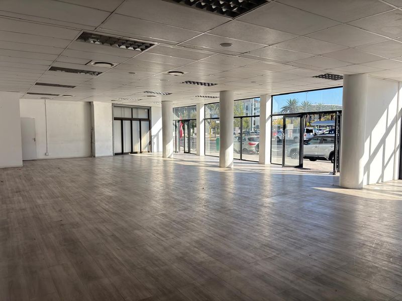 346m2 Prime Ground-Floor Retail / Commercial Space to Let | Tyger Valley, Bellville - Photo 3
