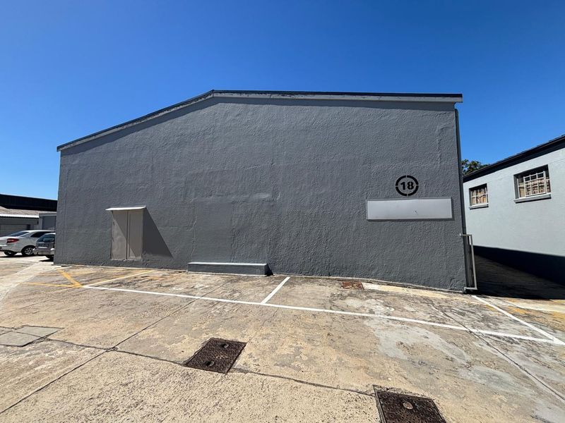 Modern Warehouse Space To Let | Hangar 17, Maitland - Photo 3