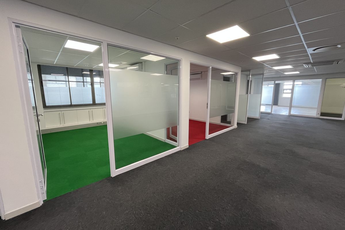 Expansive Upper Eastside Offices with Table Mountain View’s, Woodstock - Photo 4