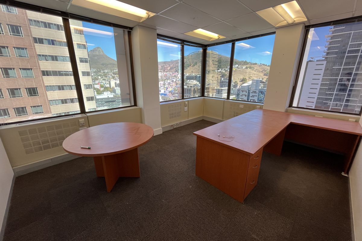 Wraparound 21st Floor Office with Panoramic CBD & Waterfront Views. 2 Long Street, Cape Town. - Photo 5