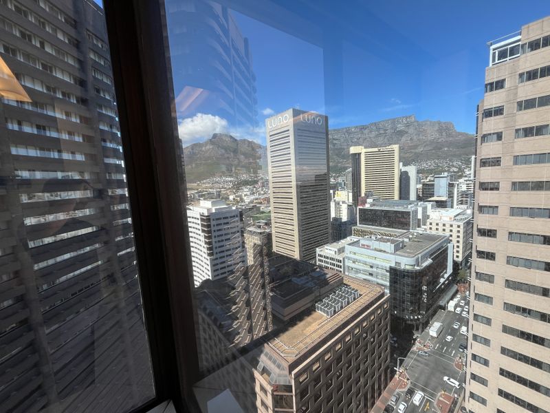 Wraparound 21st Floor Office with Panoramic CBD & Waterfront Views. 2 Long Street, Cape Town. - Photo 10