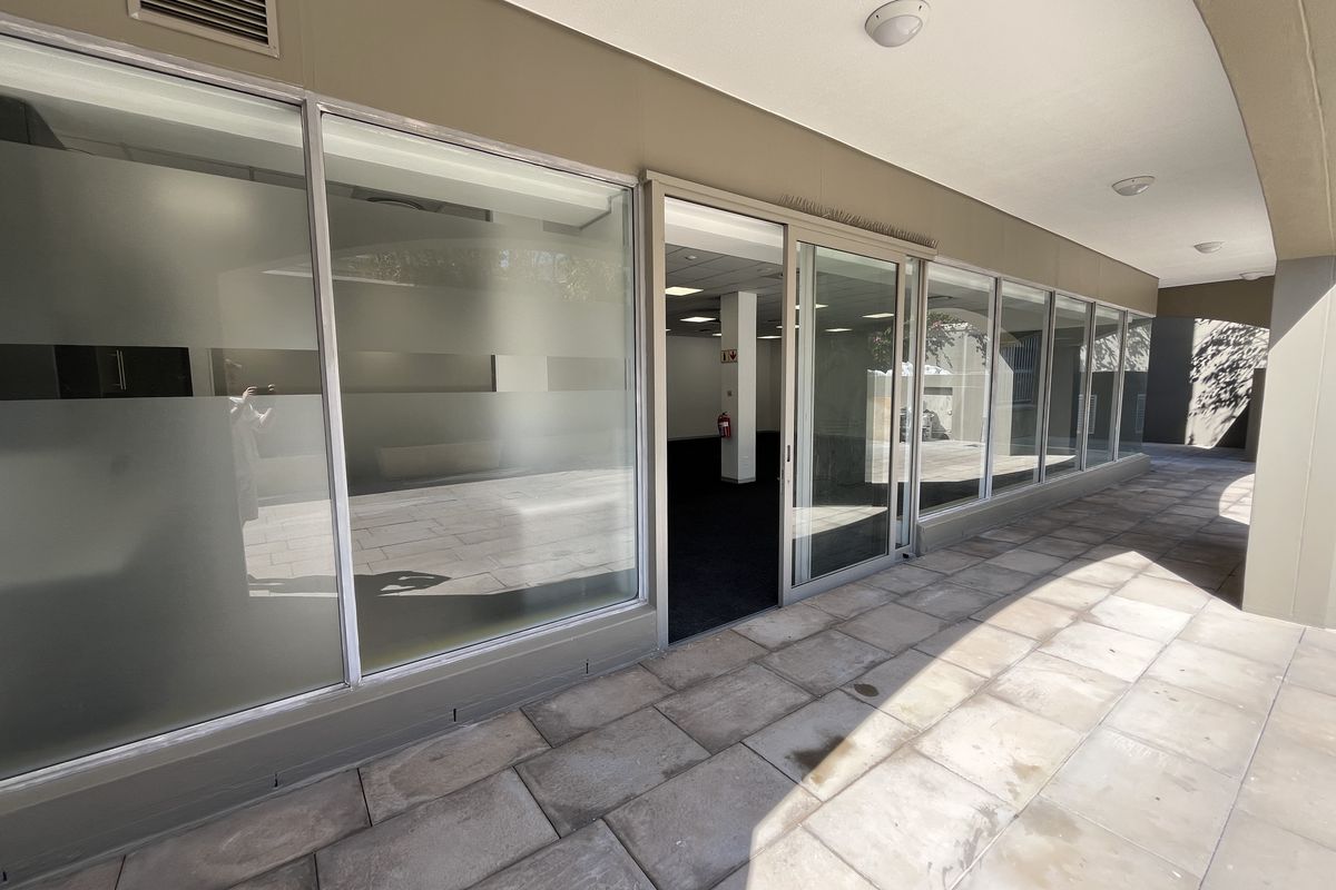 Ground Floor Office with Courtyard Access. 200 On Main, Claremont - Photo 2