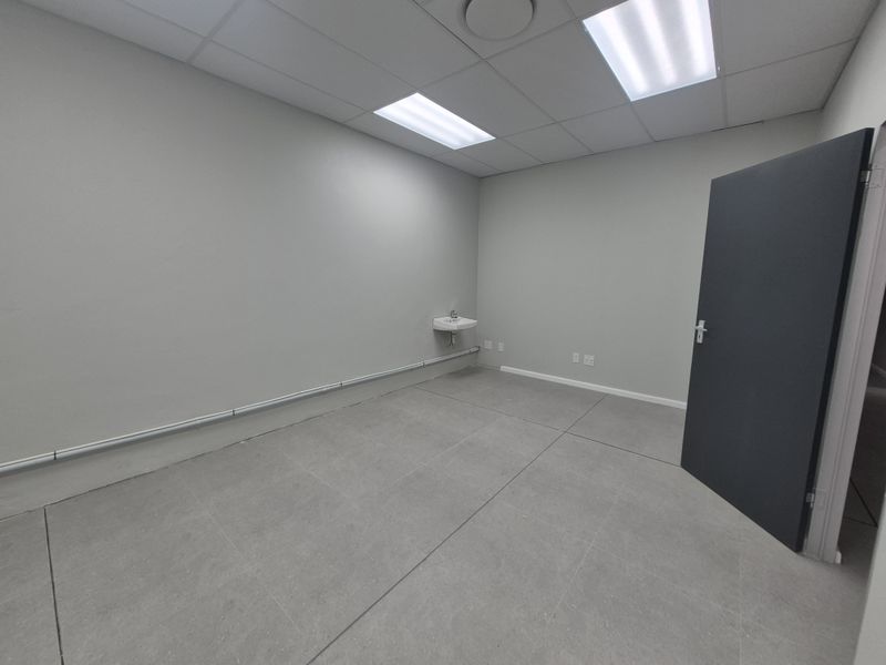 Prime Shared Medical Office Space in Wynberg – All-Inclusive Utilities - Photo 5