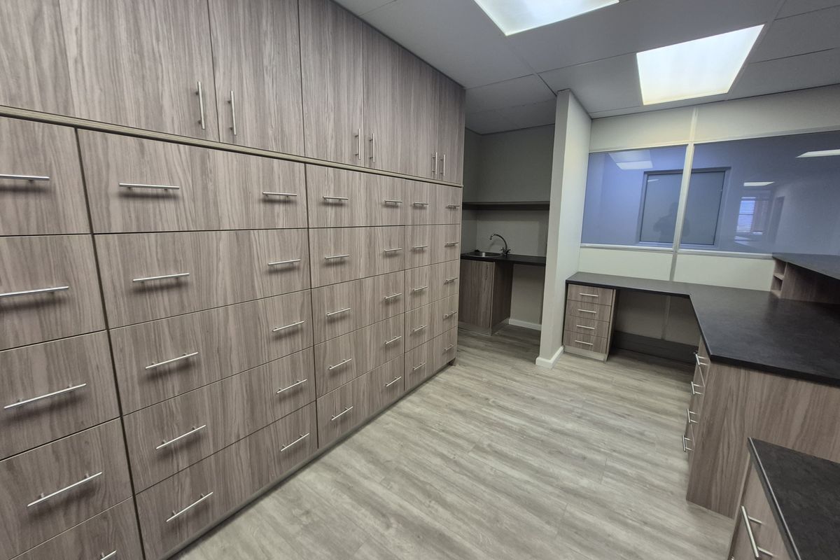 Prime Shared Medical Office Space in Wynberg – All-Inclusive Utilities - Photo 3