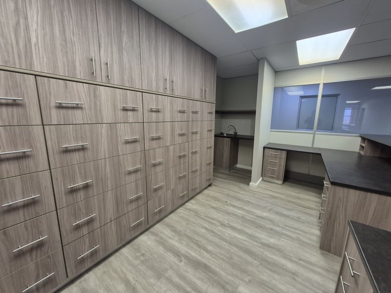 Prime Shared Medical Office Space in Wynberg – All-Inclusive Utilities - Photo 3