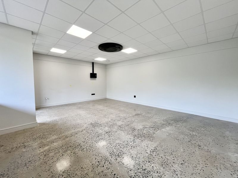 Premium Office Space for Rent in Simbithi Verve Office Park - Secure, Modern and Convenient - Photo 3