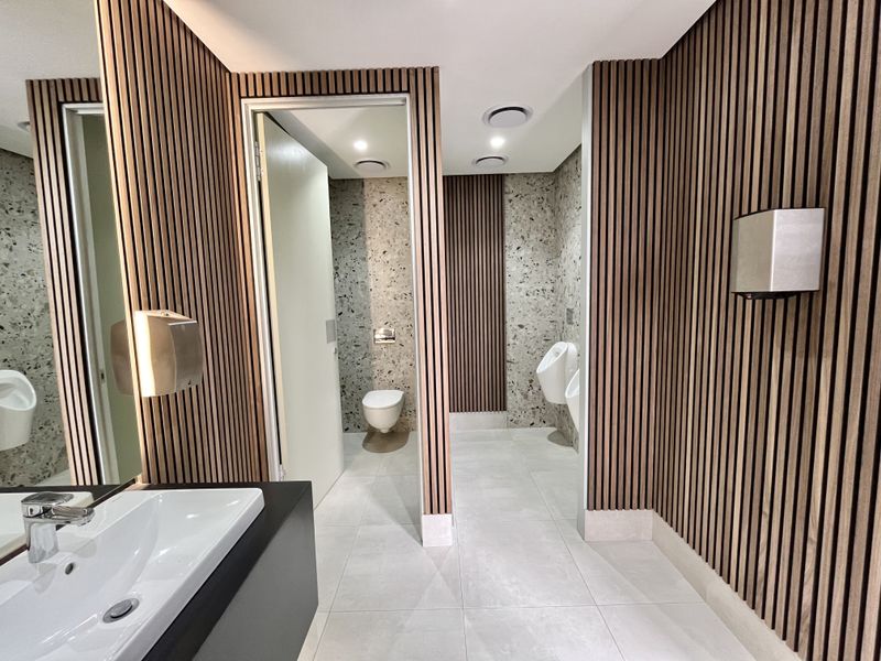 Premium 57m2 Top-Floor Office in Secure Simbithi Office Park - Photo 5