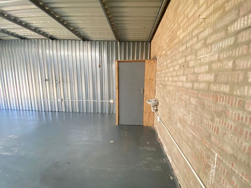Storage Unit Rental Monthly In George - Photo 8