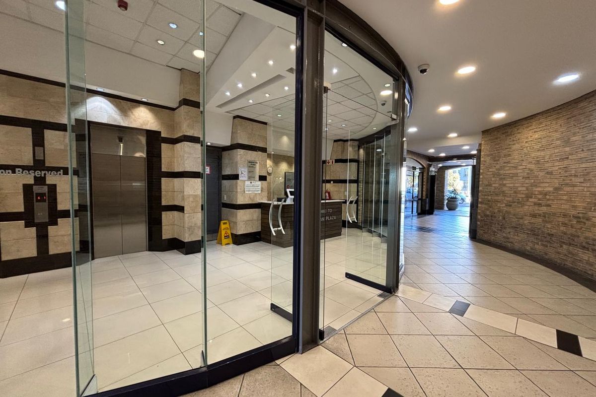 Exclusive 6th-Floor Corporate Office To Let | Manhattan Plaza, Tyger Valley - Photo 2