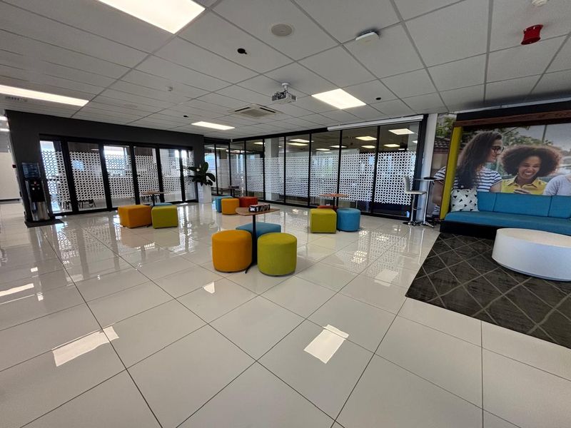 Exclusive 6th-Floor Corporate Office To Let | Manhattan Plaza, Tyger Valley - Photo 8