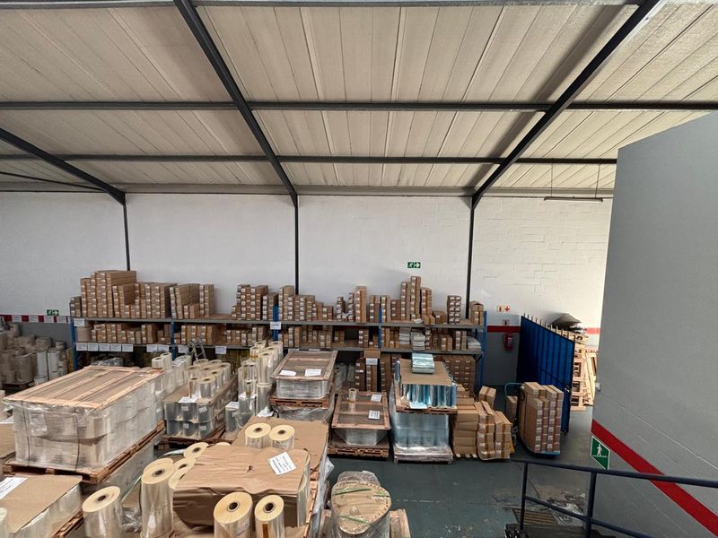 300m2 Industrial Unit To Let | Everite Industria, Brackenfell - Photo 4