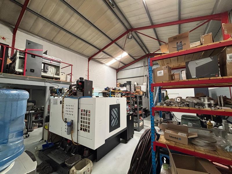 170m2 Warehouse To Let | Everite Industria, Brackenfell - Photo 6