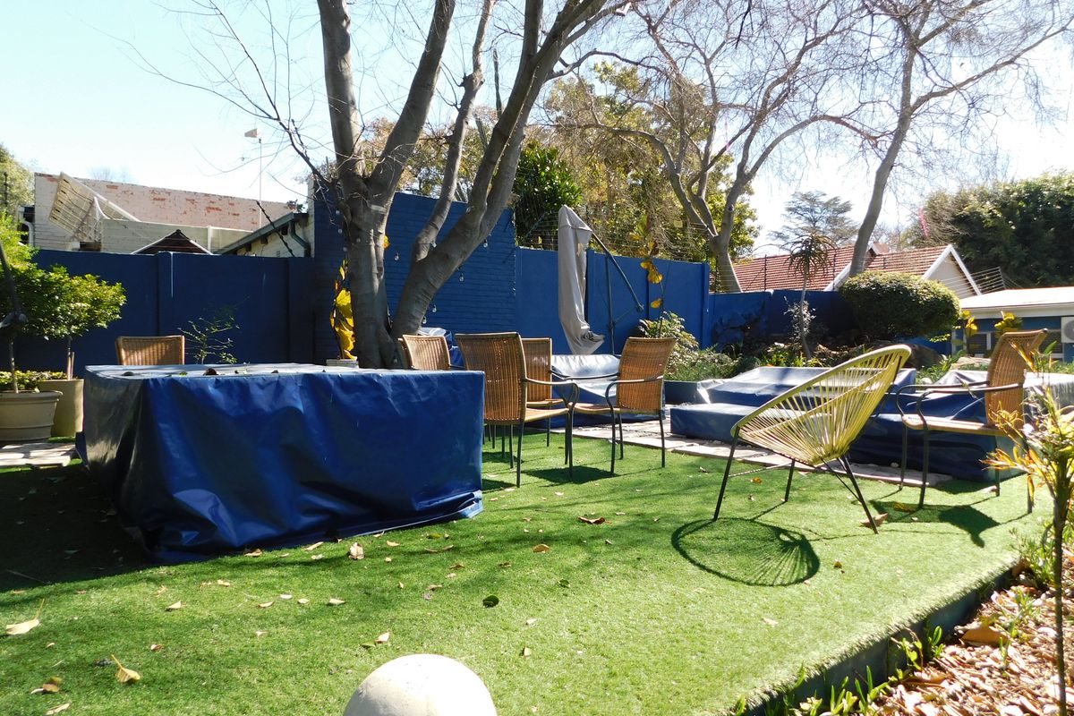 A Grade Freestanding Immaculate Workspace For Sale / To Let. - Photo 3