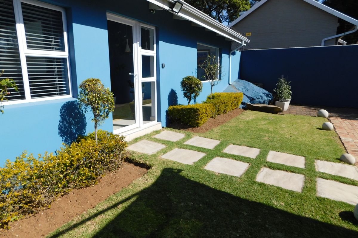 A Grade Freestanding Immaculate Workspace For Sale / To Let. - Photo 4