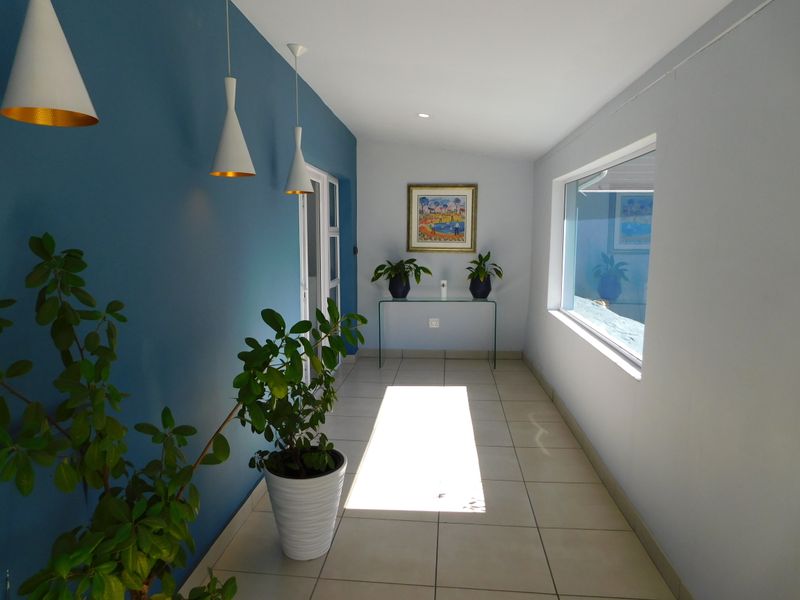 A Grade Freestanding Immaculate Workspace For Sale / To Let. - Photo 5