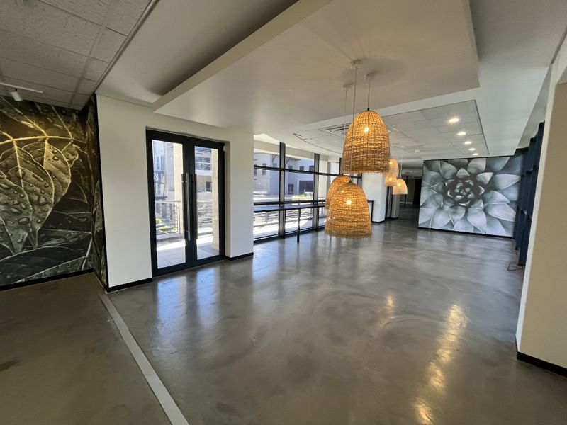 Exquisite Ground Floor Office Space. Knowledge Park, Century City. - Photo 7