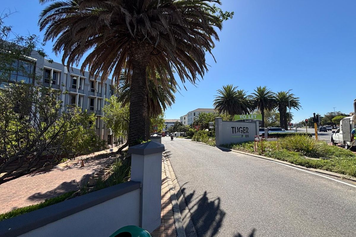 Prime Office Space in High-Exposure Bellville Business Park - Photo 2