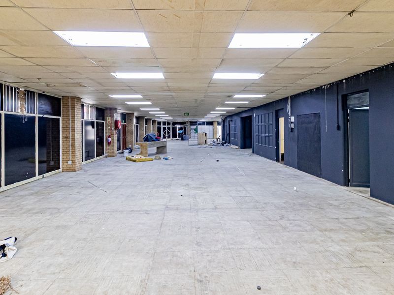 Rarely Found Property In The Main Randburg Business Node. - Photo 9