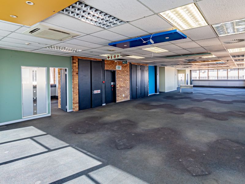 Versatile And Flexible Workspace Available Now. - Photo 6