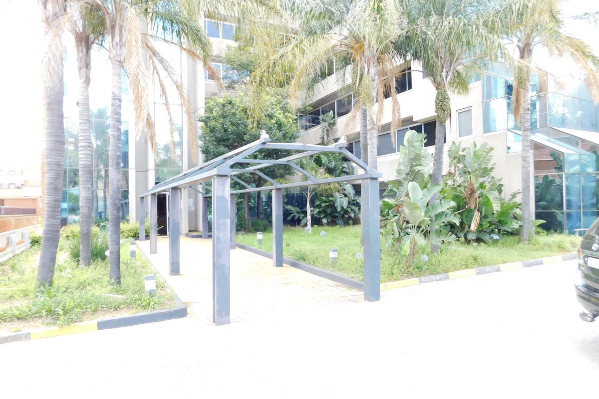 Versatile And Flexible Workspace Available Now. - Photo 3