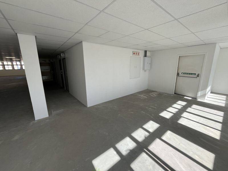 Elevated 7th Floor Office with Panoramic Views in the Heart of Bree Street - Photo 10