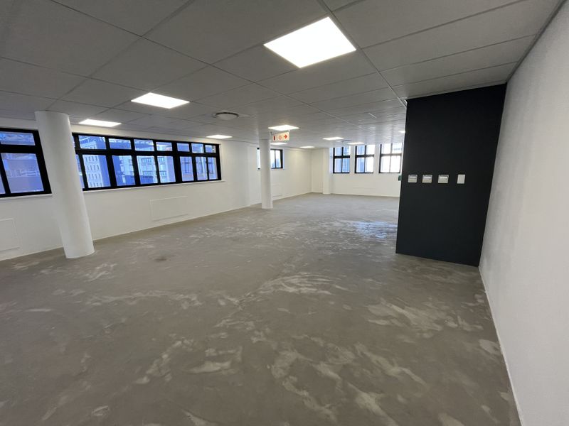 Elevated 7th Floor Office with Panoramic Views in the Heart of Bree Street - Photo 8