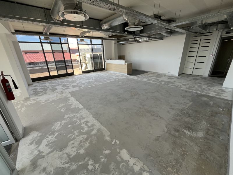 Panoramic Corner Office with Wrap-Around Balcony in The District - Photo 7