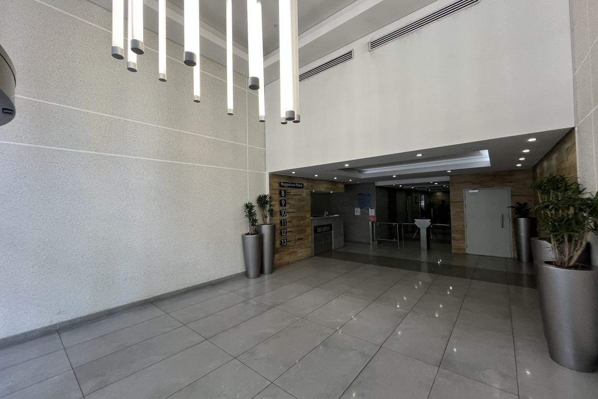 Expansive A-Grade Office Floor with Panoramic Views at Roggebaai Place - Photo 3