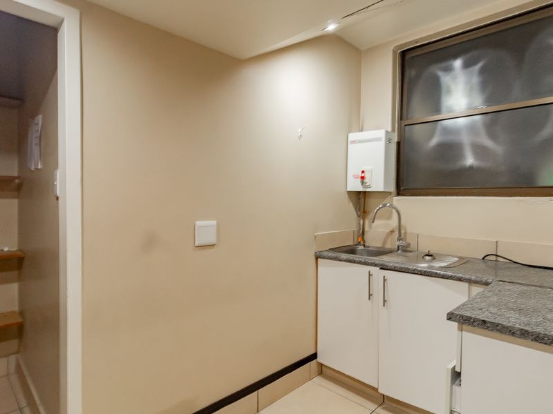 Budget Flexible And Subdivisible Freestanding Workspace To Let / For Sale. - Photo 10