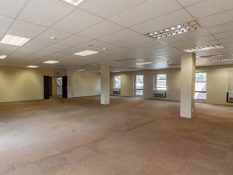 Budget Flexible And Subdivisible Freestanding Workspace To Let / For Sale. - Photo 5