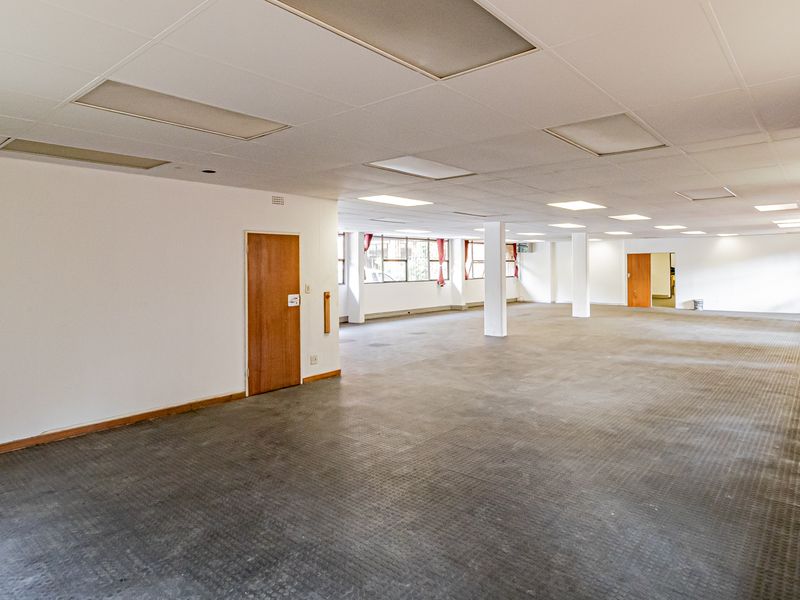 Perfect Call / Contact Centre Ground Floor Offices For Sale / To Let. - Photo 7