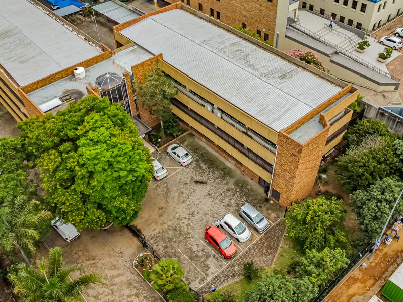 Perfect Call / Contact Centre Ground Floor Offices For Sale / To Let. - Photo 2