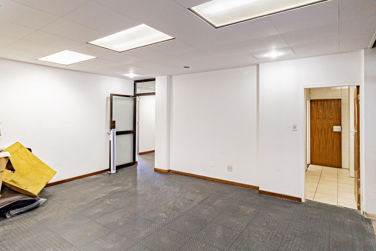 Perfect Call / Contact Centre Ground Floor Offices For Sale / To Let. - Photo 5