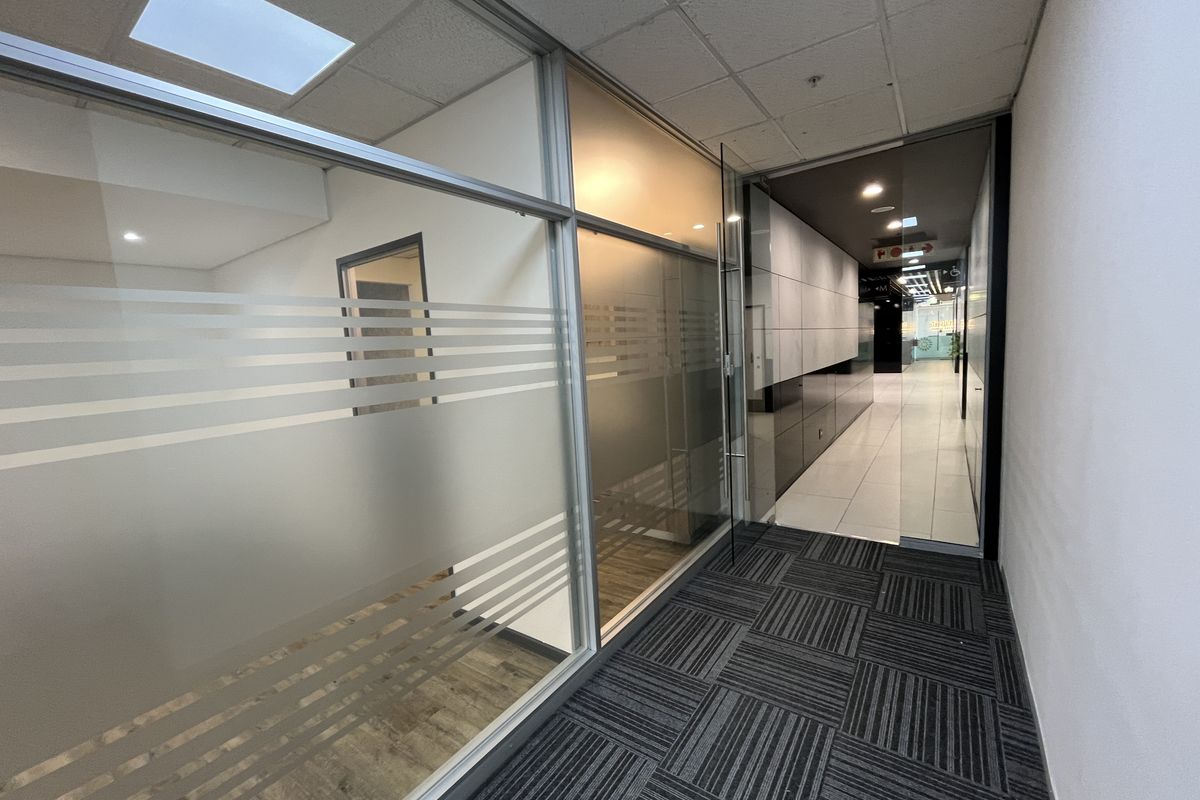 14th Floor Office with Uninterrupted CBD & Harbour Views. The Towers, Foreshore - Photo 5