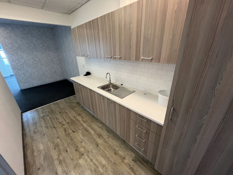 14th Floor Office with Uninterrupted CBD & Harbour Views. The Towers, Foreshore - Photo 4