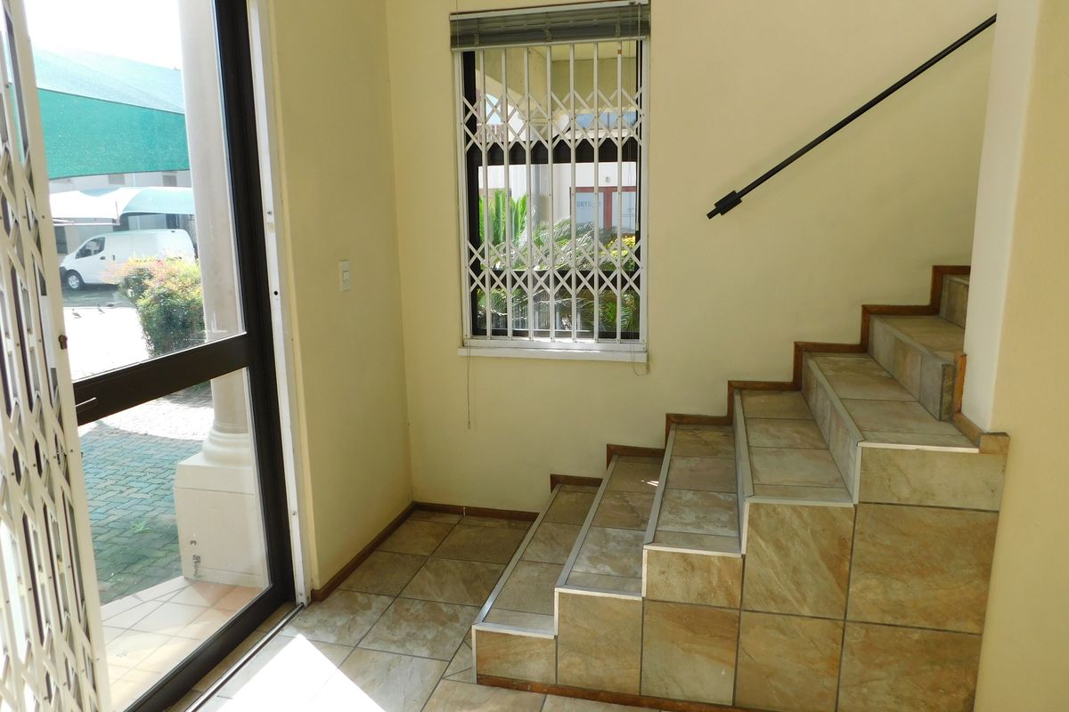Modern Freestanding Subdivisible Offices Available Immediately. - Photo 4