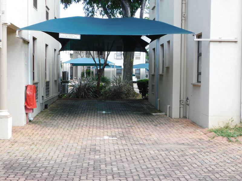 Modern Freestanding Subdivisible Offices Available Immediately. - Photo 10