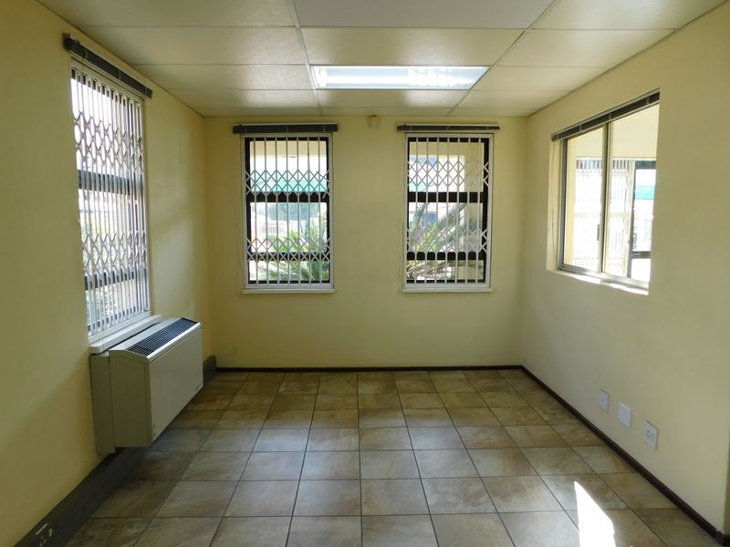 Modern Freestanding Subdivisible Offices Available Immediately. - Photo 5