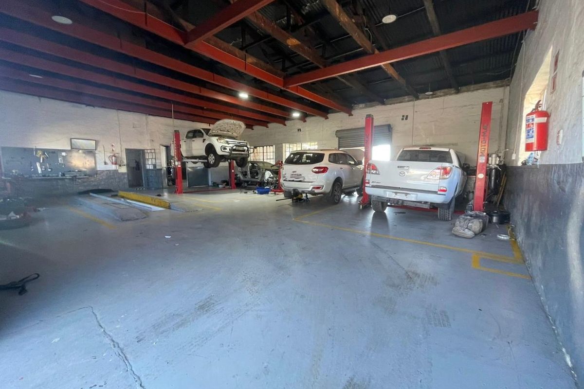 workshop for sale. - Photo 2