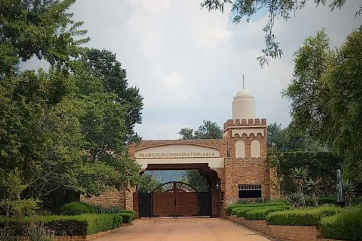 Opportunity never to be missed - Moroccan style castle Boutique Hotel for sale! - Photo 2