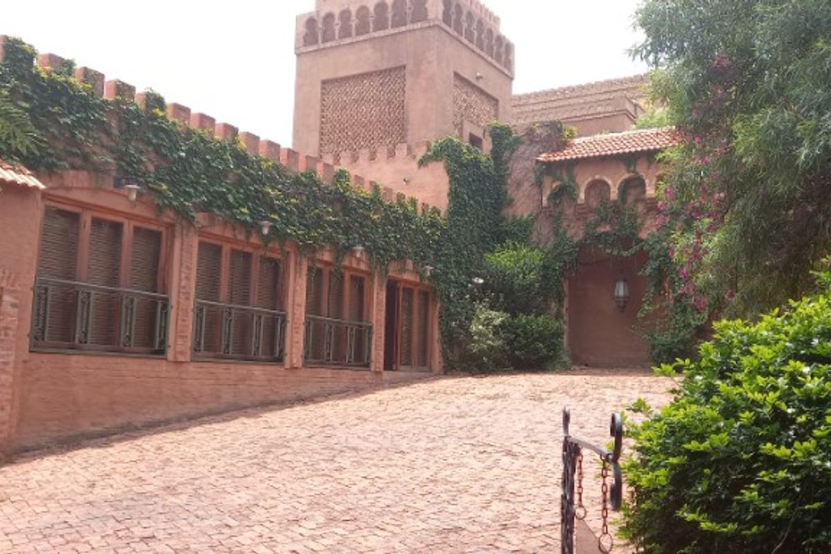 Opportunity never to be missed - Moroccan style castle Boutique Hotel for sale! - Photo 4
