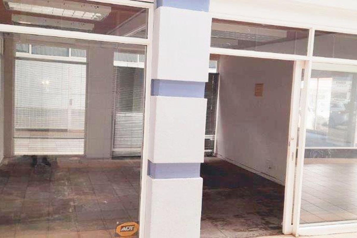 CENTRAL SHOP / RETAIL SPACE AVAILABLE FOR RENT - Photo 3