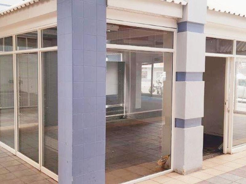 CENTRAL SHOP / RETAIL SPACE AVAILABLE FOR RENT - Photo 2