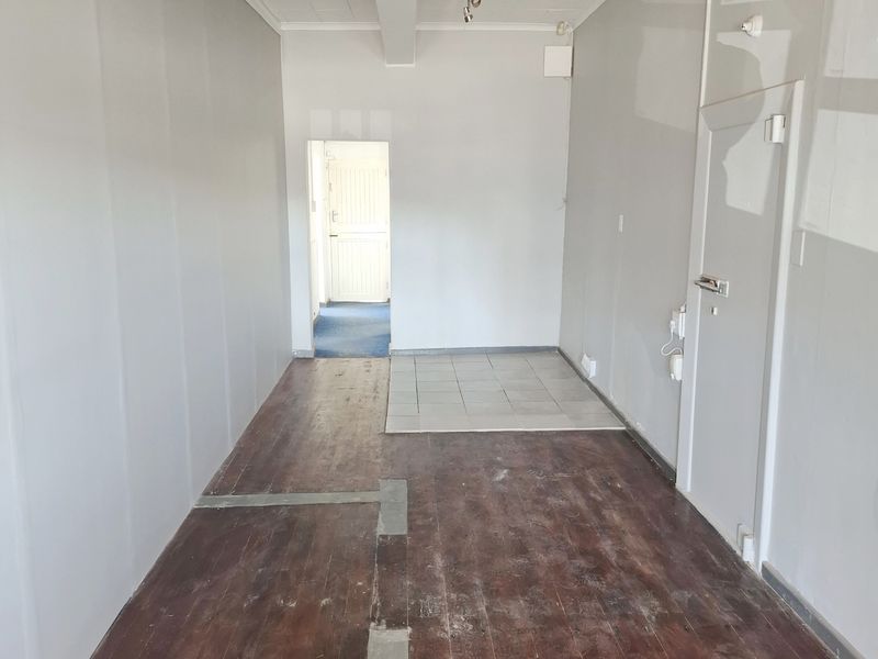 DESPATCH CENTRAL RETAIL SPACE FOR RENT - Photo 4