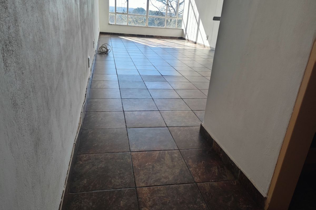 Flat For Sale In Pretoria - Photo 5