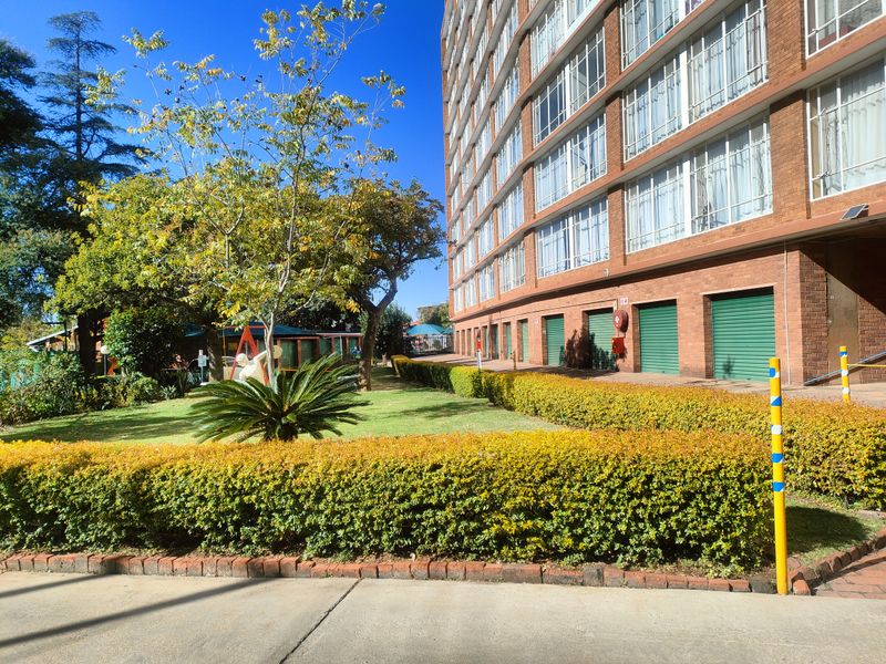 Flat For Sale In Pretoria - Photo 3