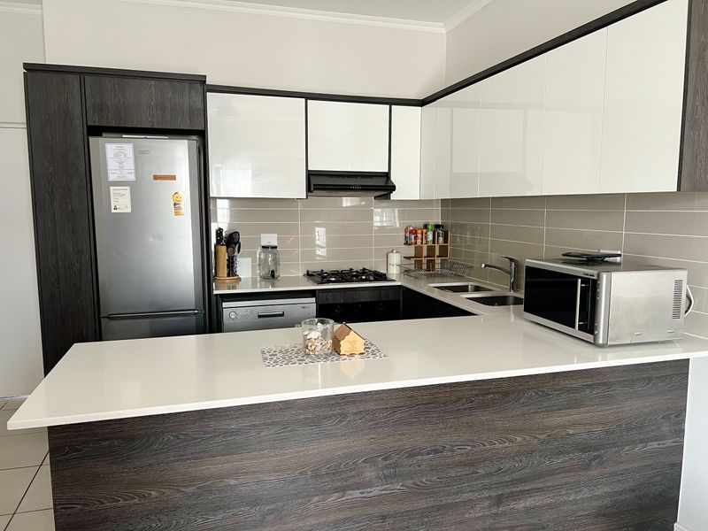 FULLY FURNISHED ONE BEDROOM  APARTMENT WITH TOP-NOTCH AMENITIES! Occupation: 1st May 2026 - Photo 4