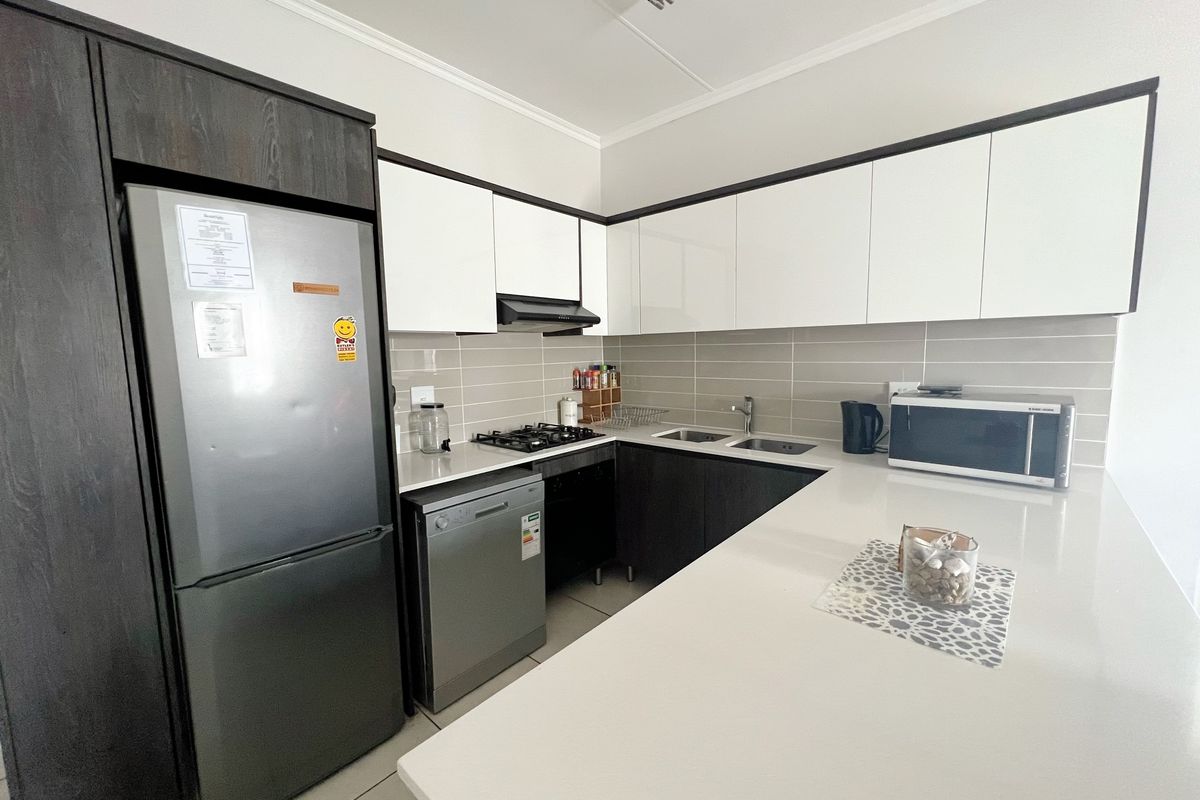 FULLY FURNISHED ONE BEDROOM  APARTMENT WITH TOP-NOTCH AMENITIES! Occupation: 1st May 2026 - Photo 2
