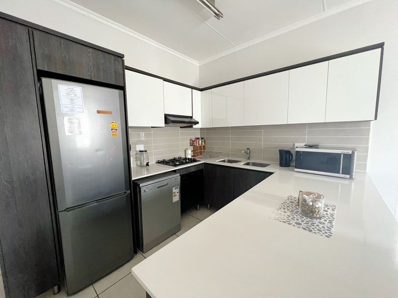 FULLY FURNISHED ONE BEDROOM  APARTMENT WITH TOP-NOTCH AMENITIES! Occupation: 1st May 2026 - Photo 2