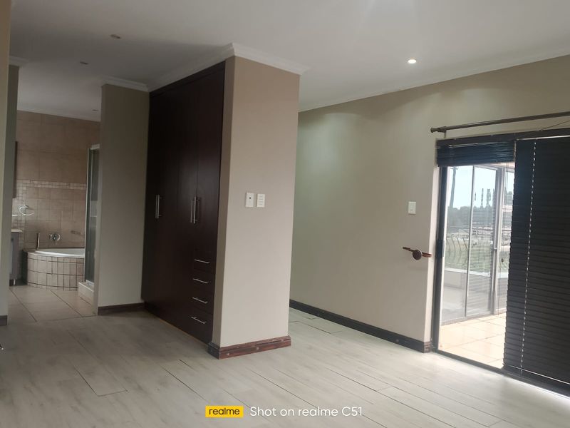 3 Bedroom Cluster House for Sale in Kenleaf - Photo 8